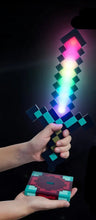 Lade das Bild in den Galerie-Viewer, Minecaft Diamonten Schwert mit Licht und Farbwechsel oder Sound Funktion