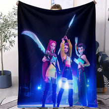 Lade das Bild in den Galerie-Viewer, Flauschige Hunterix K-Pop Demon Hunters Flanelldecken in 31 verschiedenen Motiven