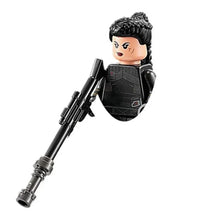 Lade das Bild in den Galerie-Viewer, 44890311819530