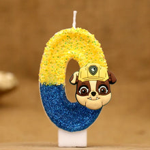 Lade das Bild in den Galerie-Viewer, Paw Patrol Kindergeburtstagskerze mit Jahreszahl und Skye, Chase oder Rubble Motiv