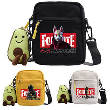 Lade das Bild in den Galerie-Viewer, Fortnites Messenger Tasche in verschiedenen Motiven