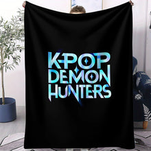 Lade das Bild in den Galerie-Viewer, Flauschige Hunterix K-Pop Demon Hunters Flanelldecken in 31 verschiedenen Motiven