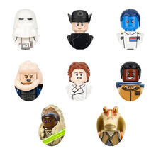 Lade das Bild in den Galerie-Viewer, Star Wars Mini Figuren Sets - wähle zwischen über 30 Sets