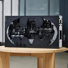 Lade das Bild in den Galerie-Viewer, Batman Bathöhle Schaukasten Klemm-Baustein Set mit 3981 Bausteinen Spielzeug