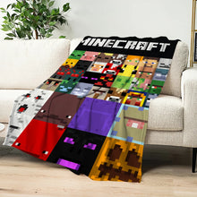 Lade das Bild in den Galerie-Viewer, Flauschige Flanell Decke im Minecraft Look