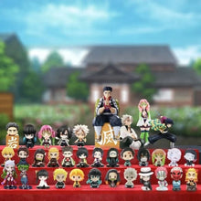 Lade das Bild in den Galerie-Viewer, Demon Slayer Adventskalender mit 24 Demon Slayer Figuren