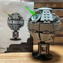 Lade das Bild in den Galerie-Viewer, Star Wars Mini Todesstern Baustein Set mit 289 Klemm-Bausteinen