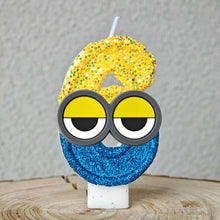 Lade das Bild in den Galerie-Viewer, Minions Geburtstag Kerzen mit Jahreszahl