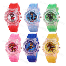 Lade das Bild in den Galerie-Viewer, Paw Patrol Armbanduhr für Kinder in vielen Farben