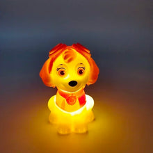 Lade das Bild in den Galerie-Viewer, Paw Patrol Nachtlicht Skye oder Chase Lampe