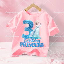Lade das Bild in den Galerie-Viewer, Pinkes Elsa Eiskönigin Frozen Geburtstags T-Shirt mit Jahreszahl für Kinder