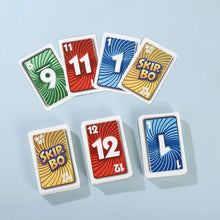 Lade das Bild in den Galerie-Viewer, UNO: Skip Bo Kartenspiel