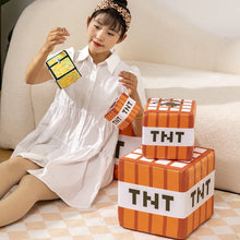 Lade das Bild in den Galerie-Viewer, Minecraft Plüsch Würfel Quader in vielen Motiven