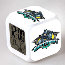 Lade das Bild in den Galerie-Viewer, Batman Digitaler Wecker mit Uhr kaufen