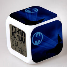 Lade das Bild in den Galerie-Viewer, Batman Digitaler Wecker mit Uhr kaufen