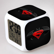 Lade das Bild in den Galerie-Viewer, Batman Digitaler Wecker mit Uhr kaufen