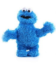 Lade das Bild in den Galerie-Viewer, Sesamstrasse Plüsch Figuren - Elmo, Krümelmonster, Ernie & Bert etc. (24-36cm) kaufen