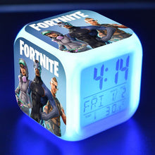 Lade das Bild in den Galerie-Viewer, Fortnite Digitaler Wecker / Uhr mit Touch Funktion kaufen