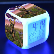 Lade das Bild in den Galerie-Viewer, Fortnite Digitaler Wecker / Uhr mit Touch Funktion kaufen