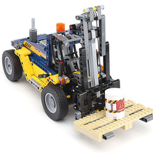 Lade das Bild in den Galerie-Viewer, Technic Series Gabelstapler Baustein Set (kompatibel mit 42079) kaufen