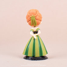 Lade das Bild in den Galerie-Viewer, Frozen Die Eiskönigin Prinzessin Anna Elsa Figuren kaufen