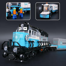 Lade das Bild in den Galerie-Viewer, Technic Maersk Zug Baustein Set (kompatibel mit 10219) kaufen