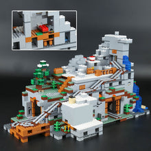 Lade das Bild in den Galerie-Viewer, Minecraft - Die Berghöhle Baustein Set (kompatibel mit 21137) kaufen