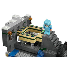 Lade das Bild in den Galerie-Viewer, End Portal Baustein Set Minecraft Spielzeug 469 Teile kaufen