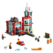 Lade das Bild in den Galerie-Viewer, Feuerwehr Wache - Feuerwehr-Station - City Series Bausteine - Spielzeug kaufen