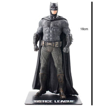 Lade das Bild in den Galerie-Viewer, 18cm Justice League The Flash Batman Superman Wonder Woman Statue Figuren kaufen