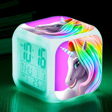 Lade das Bild in den Galerie-Viewer, Süßes Einhorn Digitaler Wecker / Uhr mit Farbwechsel kaufen
