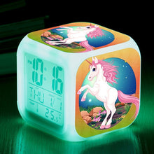 Lade das Bild in den Galerie-Viewer, Süßes Einhorn Digitaler Wecker / Uhr mit Farbwechsel kaufen