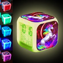 Lade das Bild in den Galerie-Viewer, Süßes Einhorn Digitaler Wecker / Uhr mit Farbwechsel kaufen