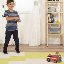 Lade das Bild in den Galerie-Viewer, Paw Patrol Spielzeug - Chase und Auto mit Fernsteuerung kaufen