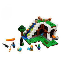 Lade das Bild in den Galerie-Viewer, Minecraft Unterschlupf im Wasserfall Bausteine Spielzeug Set 729 Teile kaufen