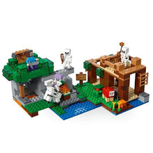 Lade das Bild in den Galerie-Viewer, Minecraft Die Skelette kommen Bausteine Spielzeug 457 Teile kaufen