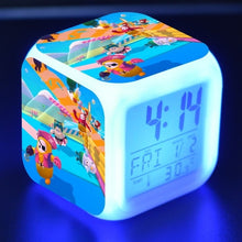 Lade das Bild in den Galerie-Viewer, Fall Guys Digitaler Wecker und Uhr mit Farbwechsel kaufen