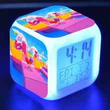 Lade das Bild in den Galerie-Viewer, Fall Guys Digitaler Wecker und Uhr mit Farbwechsel kaufen