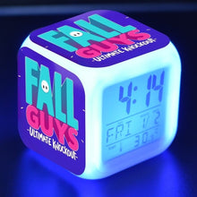 Lade das Bild in den Galerie-Viewer, Fall Guys Digitaler Wecker und Uhr mit Farbwechsel kaufen
