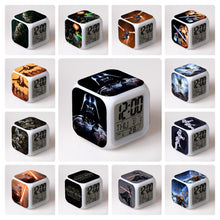 Lade das Bild in den Galerie-Viewer, Stars Wars Digital Wecker LED Farbwechsel kaufen