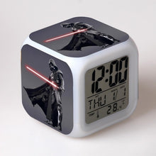 Lade das Bild in den Galerie-Viewer, Stars Wars Digital Wecker LED Farbwechsel kaufen