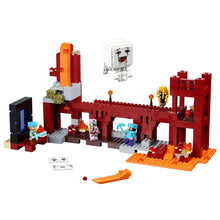 Lade das Bild in den Galerie-Viewer, Nether Wither Festung Minecraft Bausteine Spielzeug Set 571 Teile kaufen