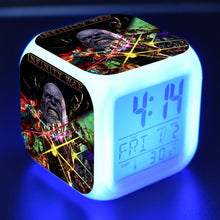 Lade das Bild in den Galerie-Viewer, Marvel Avengers LED Digitaler Wecker Uhr kaufen