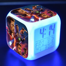 Lade das Bild in den Galerie-Viewer, Marvel Avengers LED Digitaler Wecker Uhr kaufen