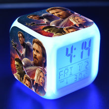 Lade das Bild in den Galerie-Viewer, Marvel Avengers LED Digitaler Wecker Uhr kaufen