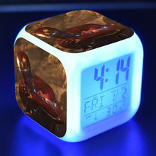 Lade das Bild in den Galerie-Viewer, Marvel Avengers LED Digitaler Wecker Uhr kaufen