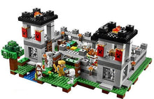 Lade das Bild in den Galerie-Viewer, Die Festung Minecraft Baustein Spielzeug Set 984 Teile kaufen
