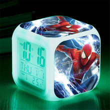 Lade das Bild in den Galerie-Viewer, Spiderman Wecker mit Digital LED Uhr in vielen Motiven kaufen