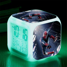 Lade das Bild in den Galerie-Viewer, Spiderman Wecker mit Digital LED Uhr in vielen Motiven kaufen