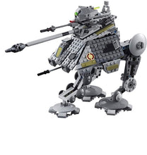 Lade das Bild in den Galerie-Viewer, Star Wars Resistance Major Vonreg’s TIE-Fighter, Bauset kaufen